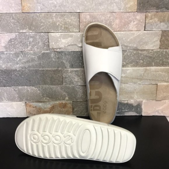 ECCO Women's Cozmo One Band Slide Sandal - Picture 9 of 9